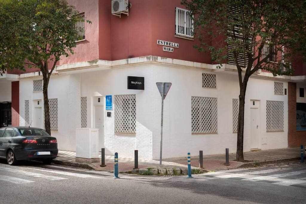 Monkeys Apartments Pinoloft Nuevo Torneo Sevilla Bagian luar foto